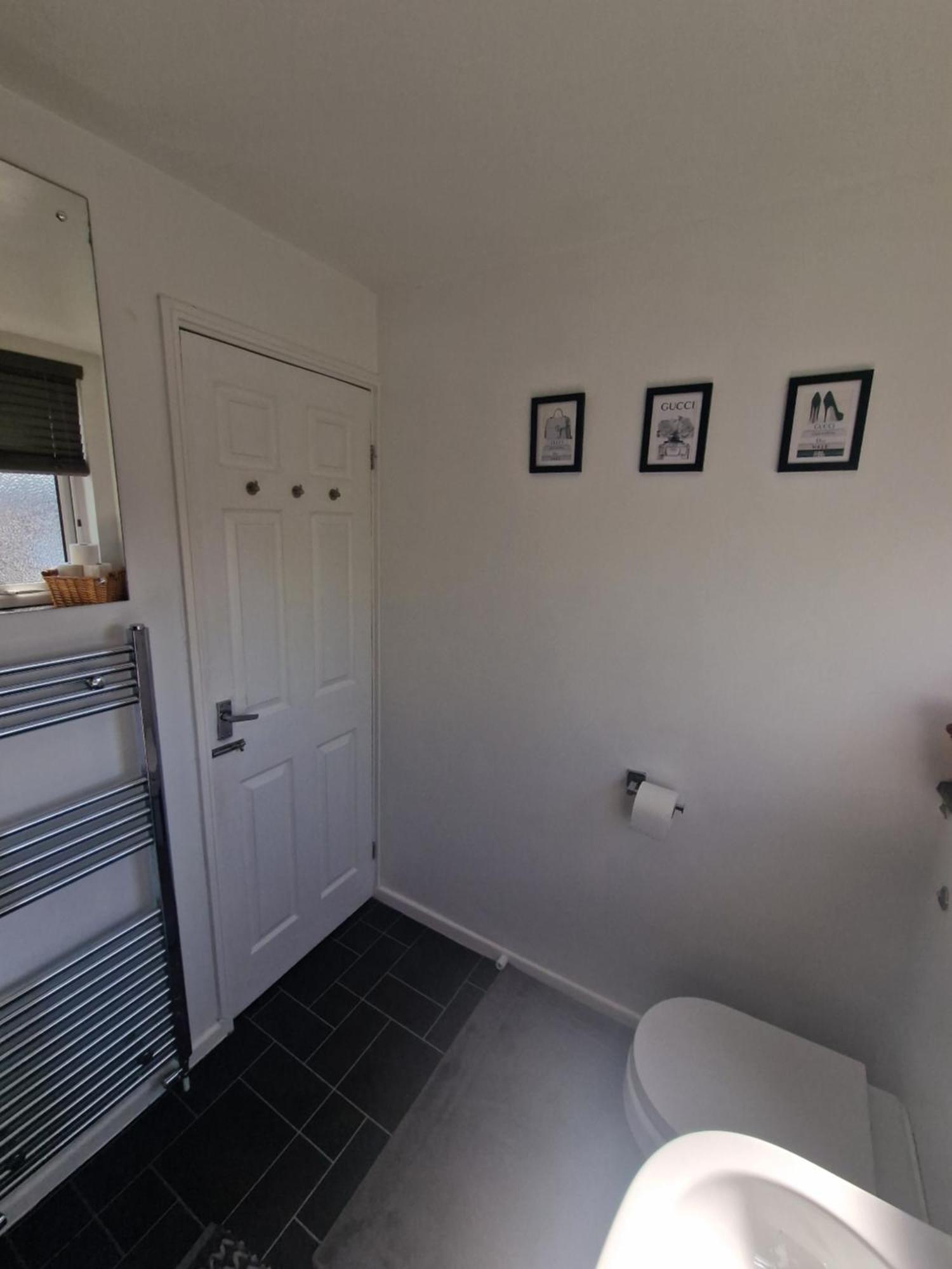 Stylish & Modern 2 Bed House With Free Parking Leeds Leilighet Leeds  Eksteriør bilde